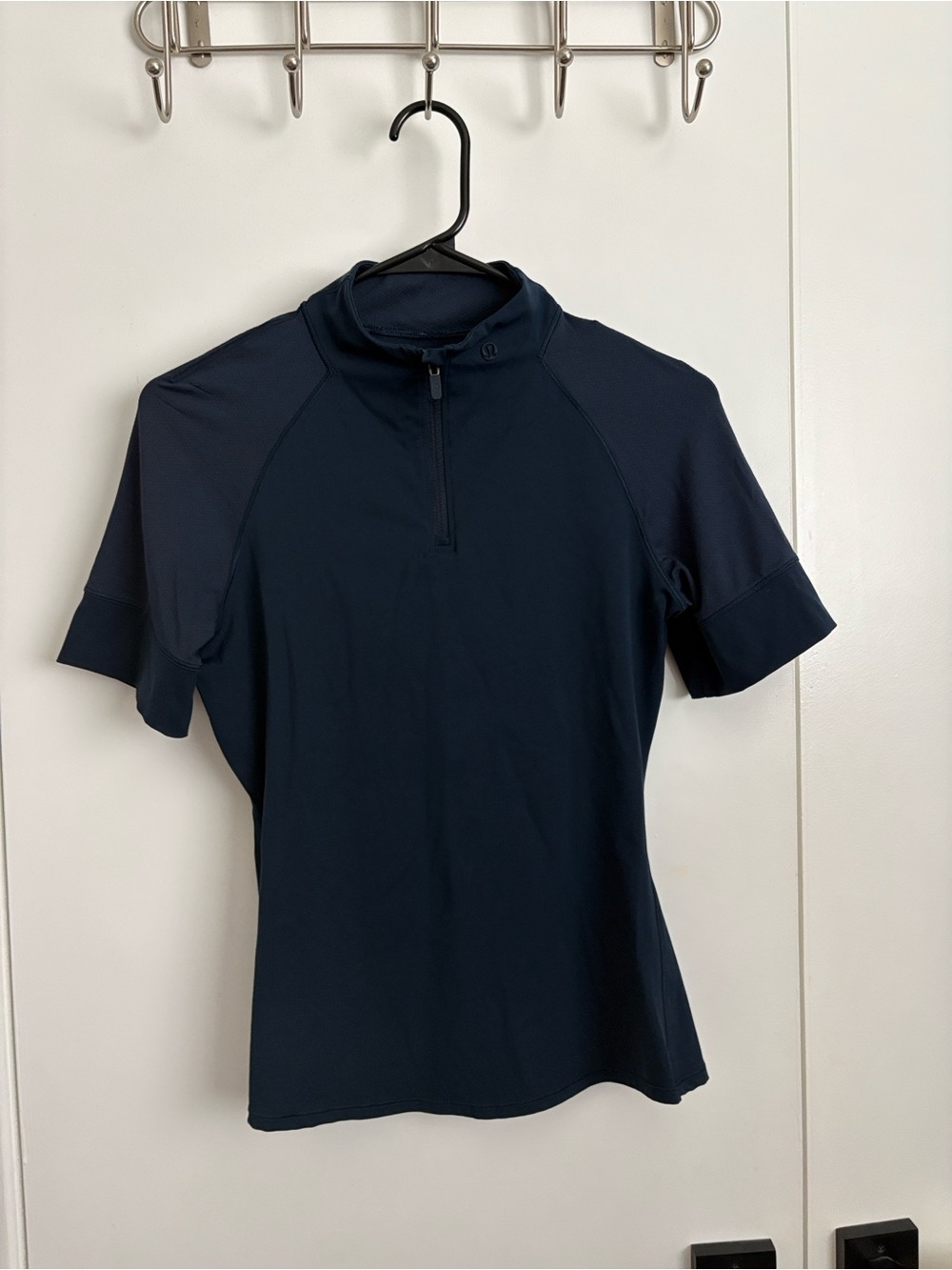 lululemon athletica navy short sleeve half-zip top